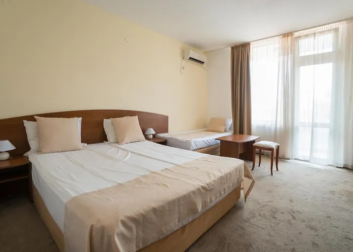 Perla Plaza Πριμόρσκο