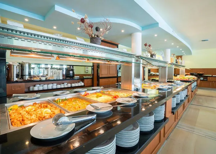 Ξενοδοχείο Perla Plaza 3*